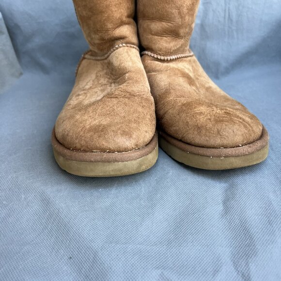 UGG Australia Size 10 Brown Chestnut Boots Shoes Pull On Shearling Style - Picture 8 of 9